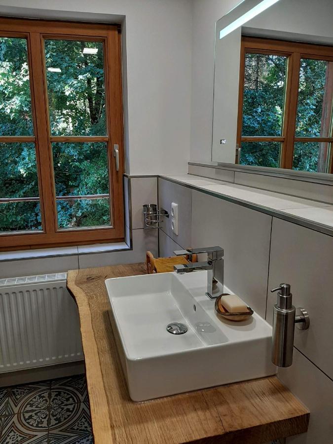 Ferienwohnung Kunst Und Kulturschuppen Hasenmuehle Kammerstein Luaran gambar