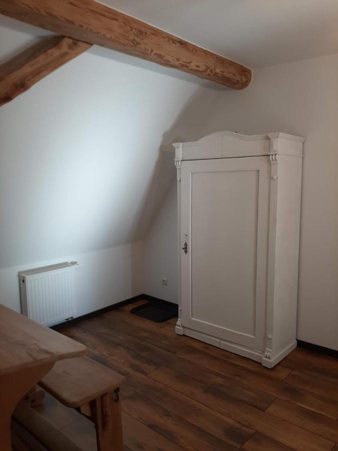 Ferienwohnung Kunst Und Kulturschuppen Hasenmuehle Kammerstein Luaran gambar