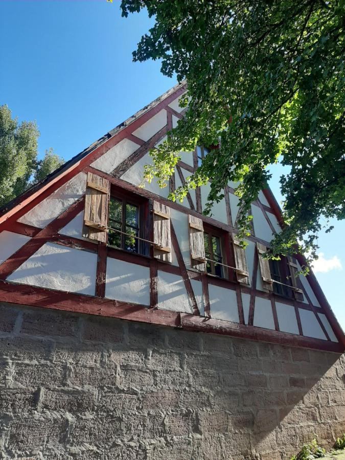 Ferienwohnung Kunst Und Kulturschuppen Hasenmuehle Kammerstein Luaran gambar